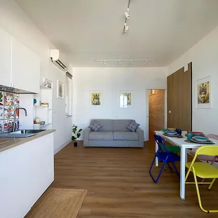 Wave Apartment